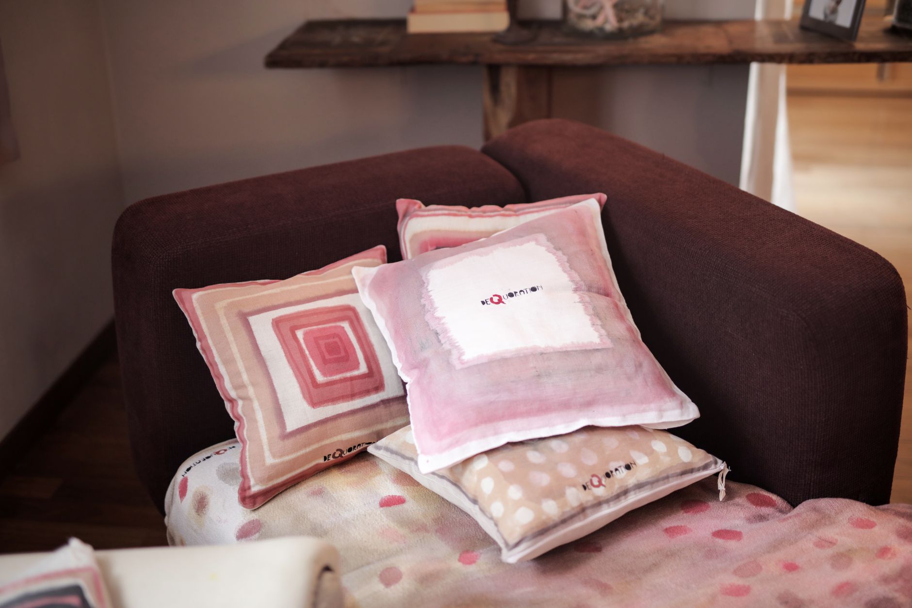 Coussins, plaids et rideaux : réussir ses textiles